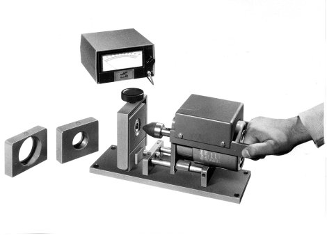 autom30.jpg (17351 bytes)